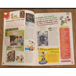 Journal de Mickey N°2398 avec cadeau coupe du monde 1998 ⚽ panneau d'affichage 1998 vintage