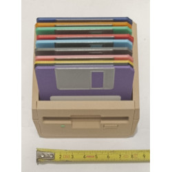 Pack Retro-Gaming : Lecteur & 10 Mini-Disquettes - Imprimé en 3D - Déco design vintage
