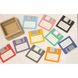 Pack Retro-Gaming : Lecteur & 10 Mini-Disquettes - Imprimé en 3D - Déco design vintage
