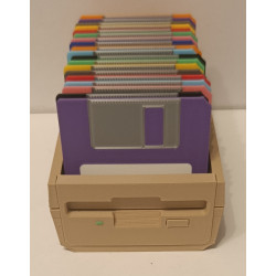 💾 Set de Collection " 19 Disquettes & leur boîtier" – imprimé 3D - Déco Geek & Rétro